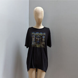 Squirrel Nut Zippers 2018 Beasts of Burgundy Shirt -Medium